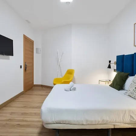 Malaga City Suites