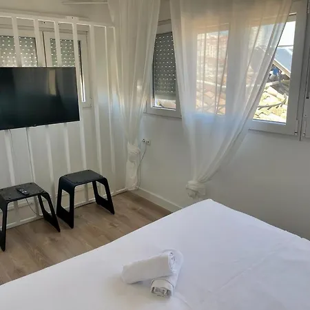 Hotel Malaga City Suites 2*