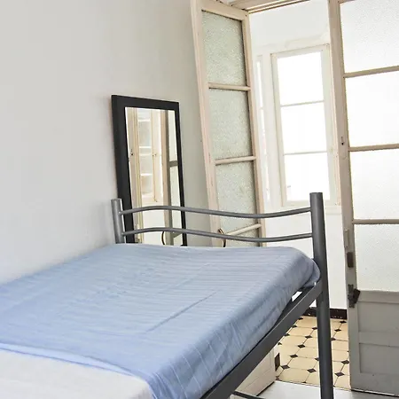 Malaga City Suites Hotel