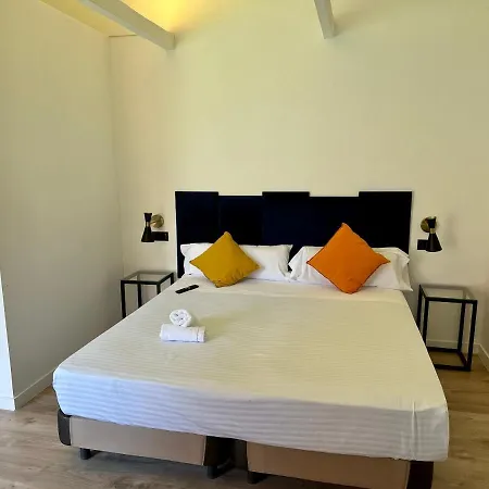 Hotell Malaga City Suites Málaga