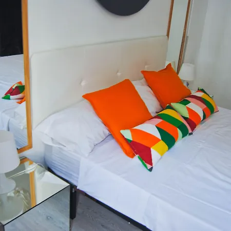 Malaga City Suites 2* מאלגה