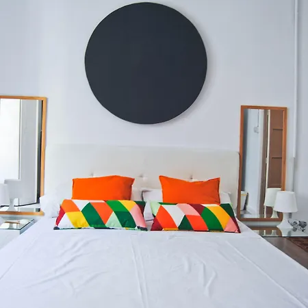 מלון Malaga City Suites